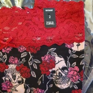 🪞2 for $20 Torrid Floral Skulls Boyshort Underwear size 2 NWT